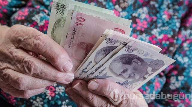 Milyonlarca emekli temmuzda ek zam alacak

