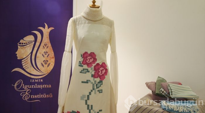 Kenevirden "abiye ve gelinlik" yaptılar
