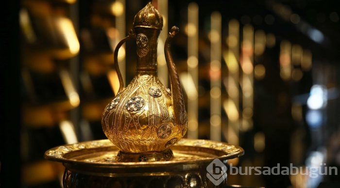 "Tombak: Altından Süzülen Zarafet" sergisi
