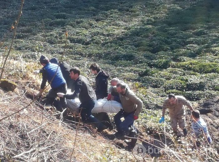 Bahçede yaktığı ateşte yanarak öldü
