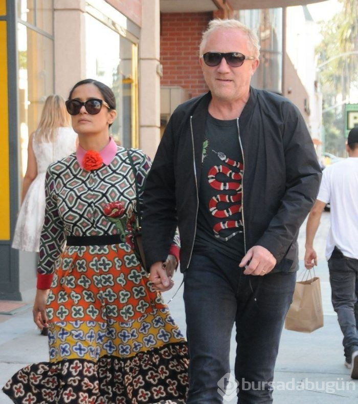 Salma Hayek'ten estetik ameliyat açıklaması
