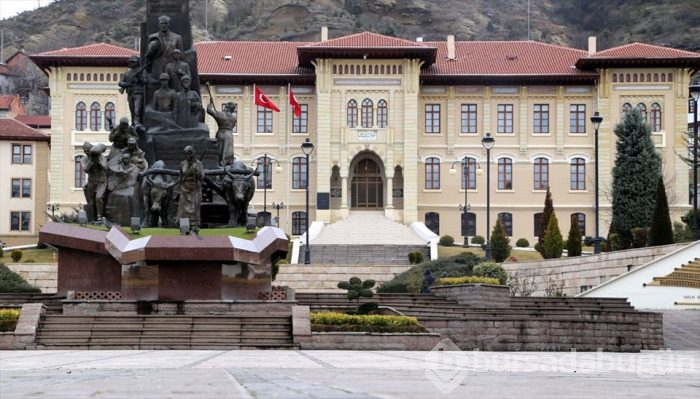 Türk kadınının kahramanlık timsali: Şerife Bacı