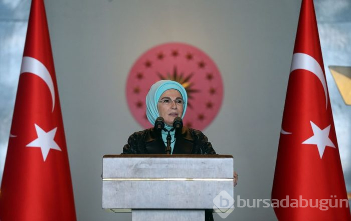 Beştepe'de 8 Mart'a özel koruyucu aile yemeği
