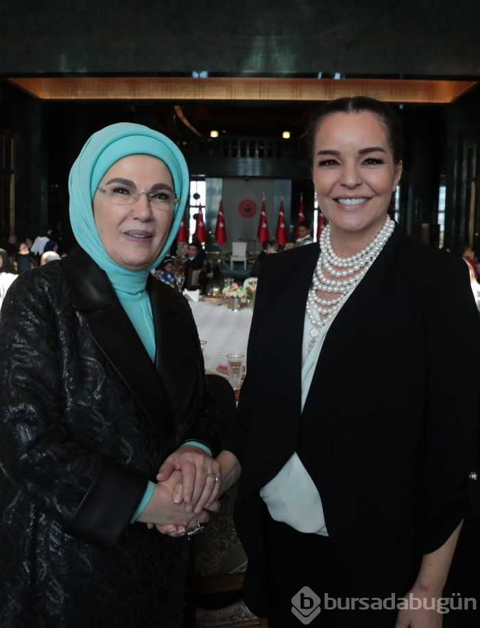 Beştepe'de 8 Mart'a özel koruyucu aile yemeği