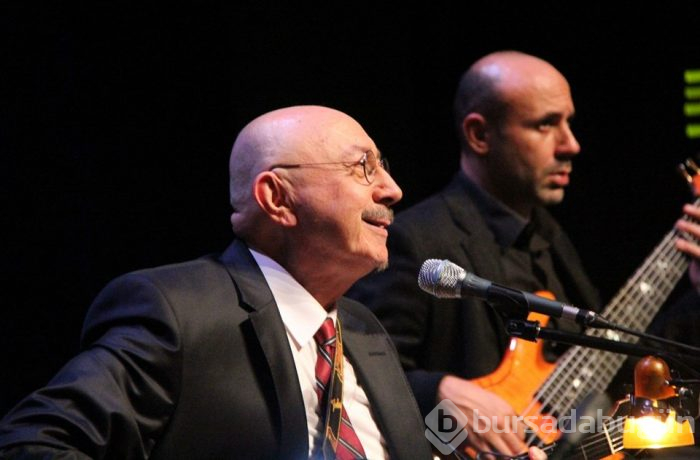 Özdemir Erdoğan'dan Aleyna Tilki ile sahneye çıkan Selda Bağcan'a sert eleştiri: Omurgalı değilmiş