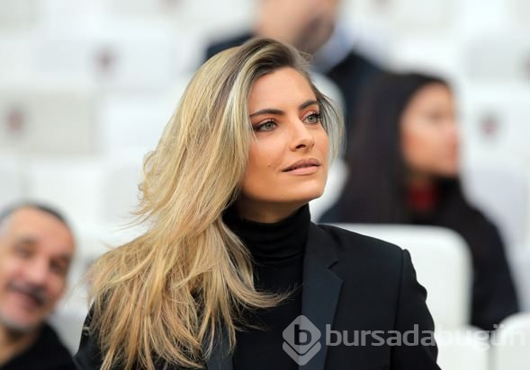 Beşiktaş maçındaki güzel: Sophia Thomalla
