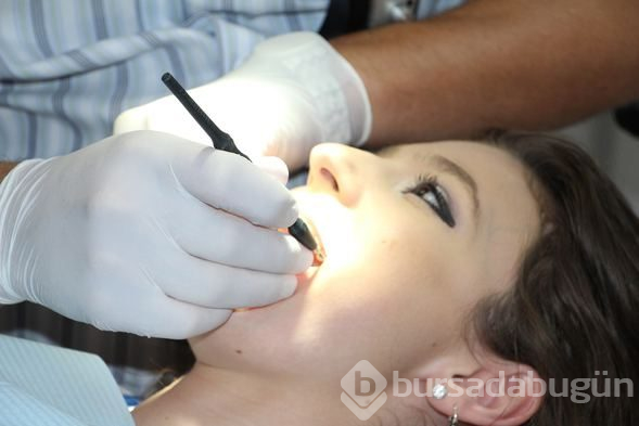 Ağız ve diş sağlığı için zararlı 10 besin
