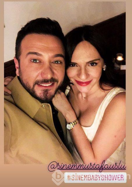 Sinem Uslu doğuma gidiyor
