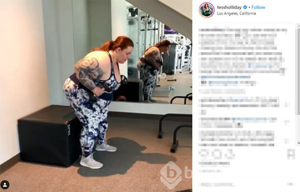 Büyük beden model kilolarını eleştirenlere böyle yanıt verdi: Günde iki saat spor yapıyorum!
