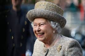 Kraliçe Elizabeth'in ilk Instagram paylaşımı