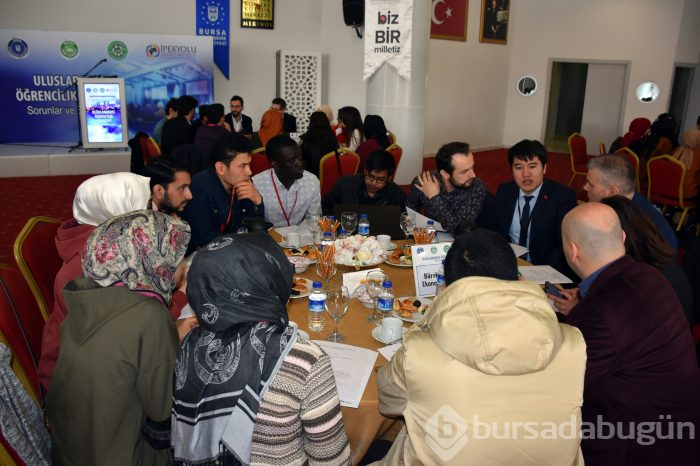 Uluslararası öğrenciler çalıştayda buluştu
