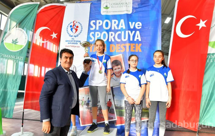 Genç Raketler Şampiyonluk İçin Ter Döktü
