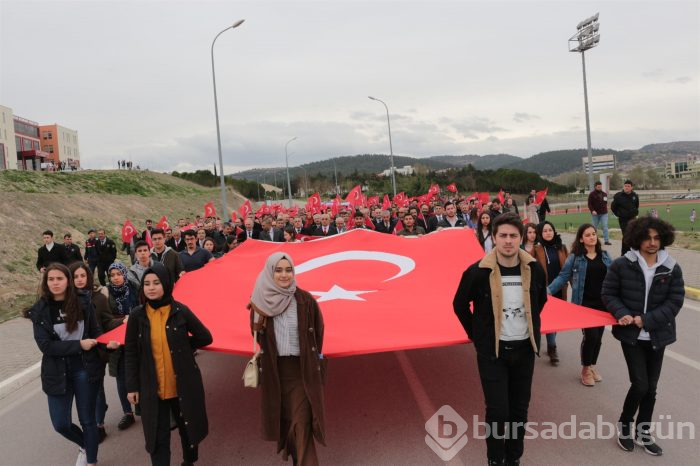 Balıkesir Üniversitesi Çanakkale Şehitlerini unutmadı

