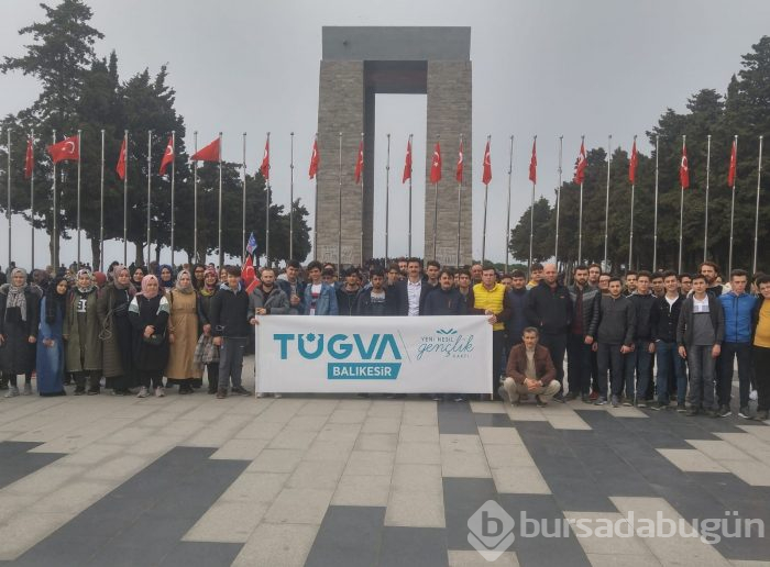 TÜVGA Gençleri Çanakkale'ye götürdü
