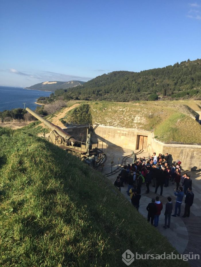 TÜVGA Gençleri Çanakkale'ye götürdü
