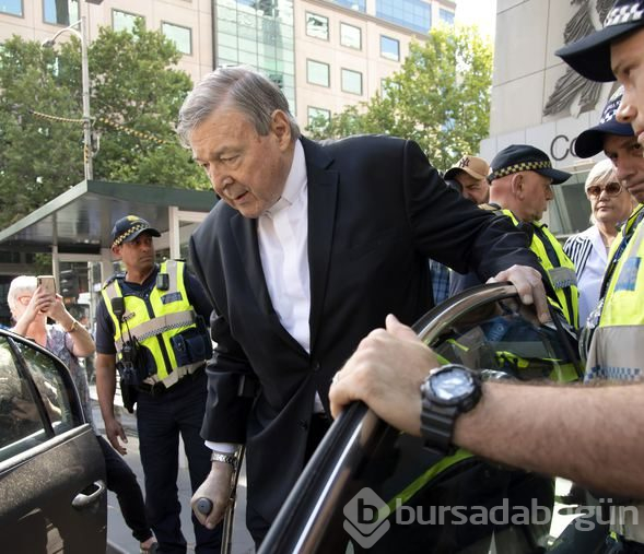 Avustralya Kardinali George Pell 6 yıl ceza aldı
