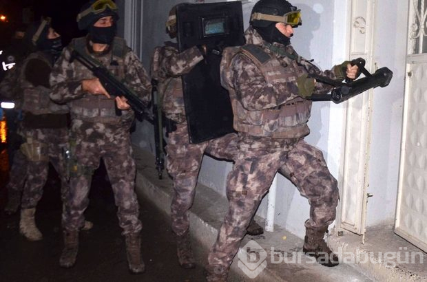 Bursa'da DEAŞ ve PKK'ya operasyon
