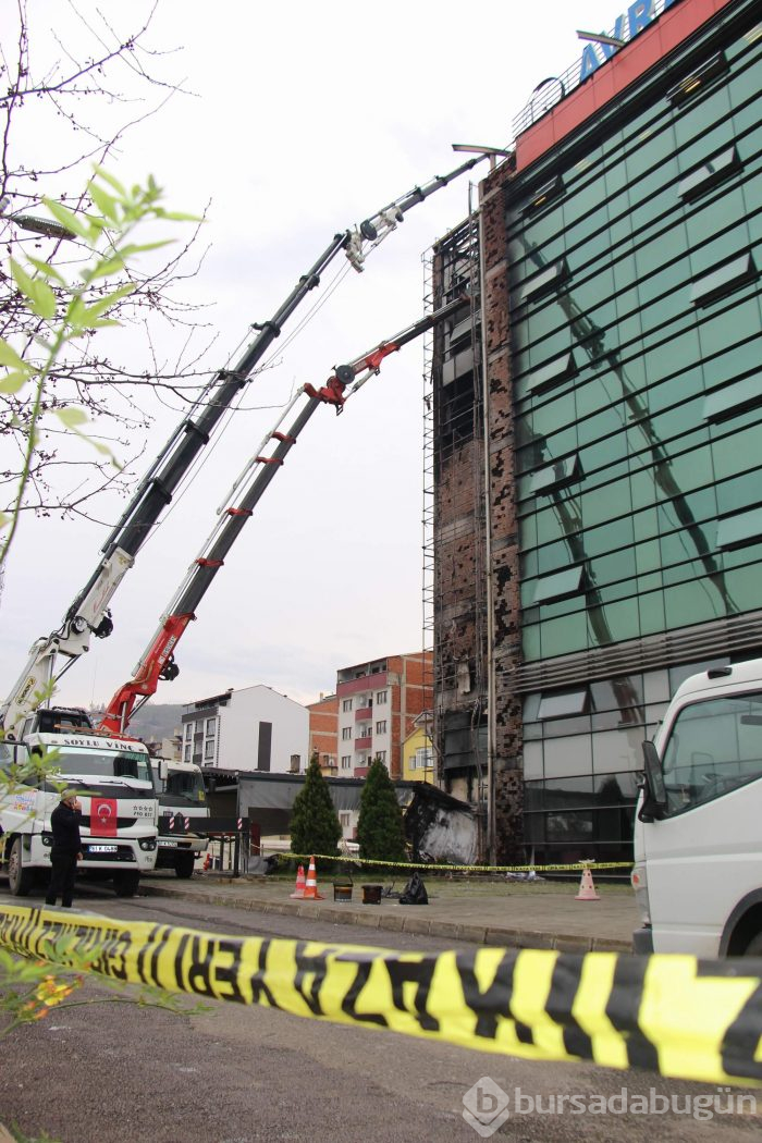 Avrasya Üniversitesi'ndeki yangının ardından

