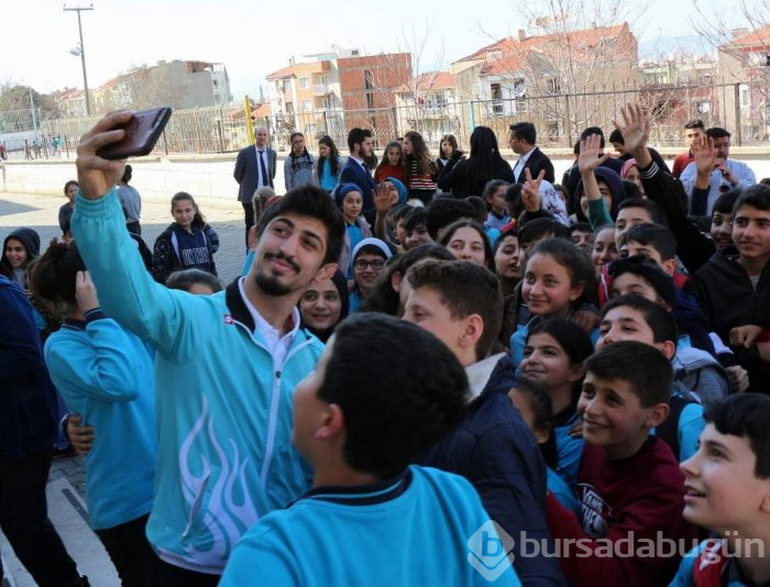 Dünya ve Avrupa şampiyonu Kamal'dan vefa örneği
