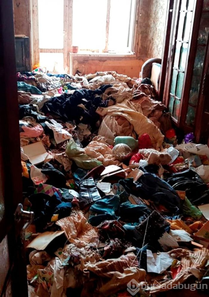 Terk edilmiş çöp binadan skandal çıktı! 5 yaşındaki kızını hamam böcekleriyle ölüme terk etti