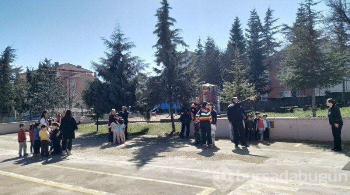 AFAD'dan deprem öncesi, sırası ve sonrası eğitimi
