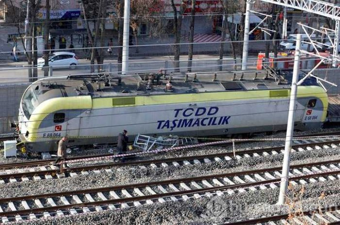 Ankara'da akaryakıt yüklü tren raydan çıktı
