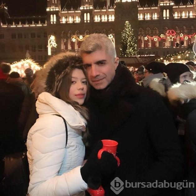 Özcan Deniz'den boşanma iddialarına fotoğraflı yanıt
