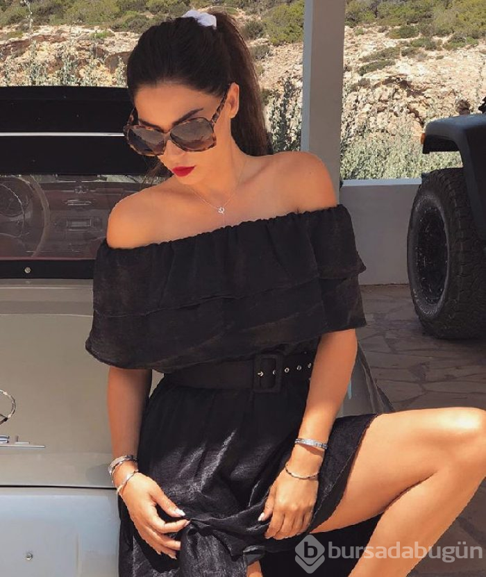 Yolanthe kaçıyor Sneijder kovalıyor
