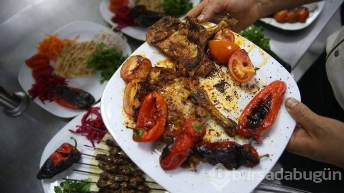 Mezopotamya yemekleri turistler için pişirilecek