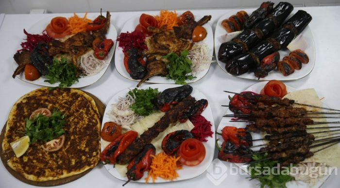 Mezopotamya yemekleri turistler için pişirilecek