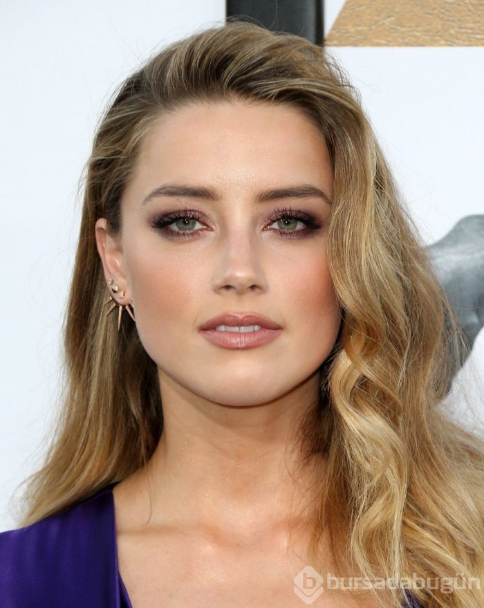 Amber Heard ile Andy Muschietti aşk yaşıyor