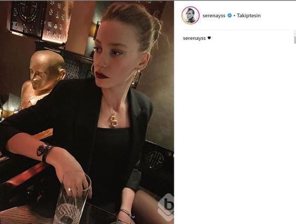 Serenay Sarıkaya'dan 'görülmemiş' pozlar
