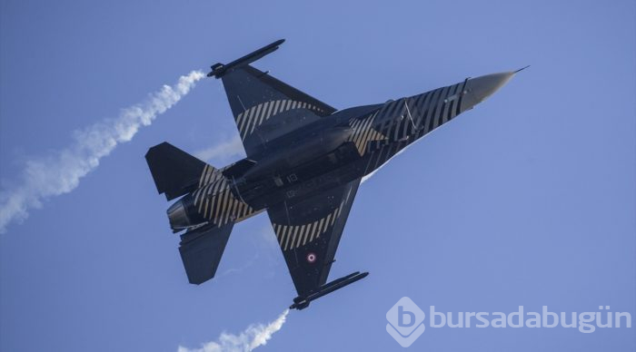 SOLOTÜRK Çanakkale'de nefes kesti
