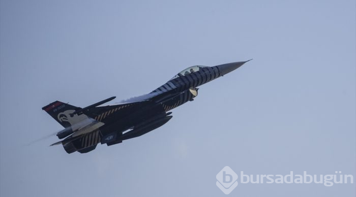 SOLOTÜRK Çanakkale'de nefes kesti
