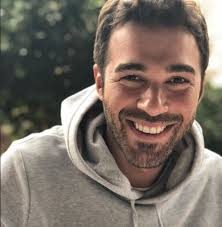 Yusuf Çim ve Özge Özkaplan aşklarını ilan etti
