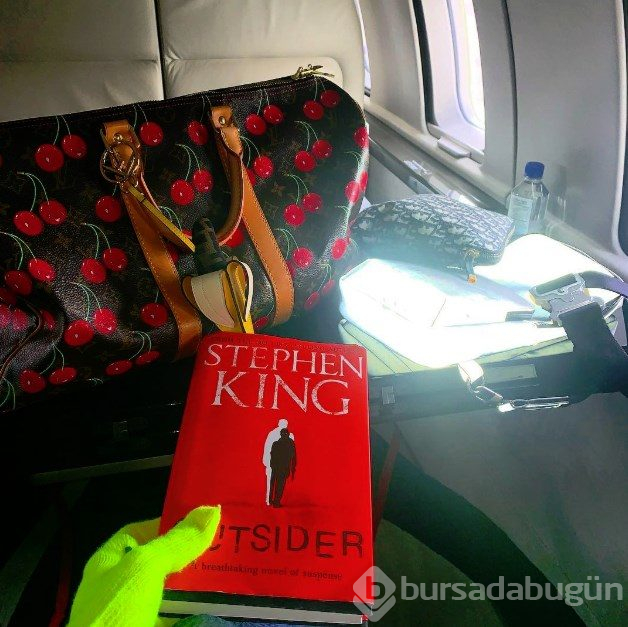 Gigi ve Bella Hadid kardeşlerin kitap sevgisi
