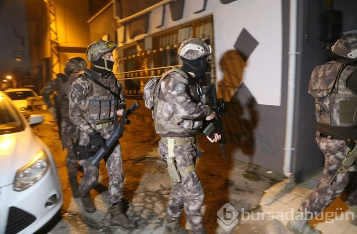 Adana'da terör propagandası operasyonu: 12 gözaltı