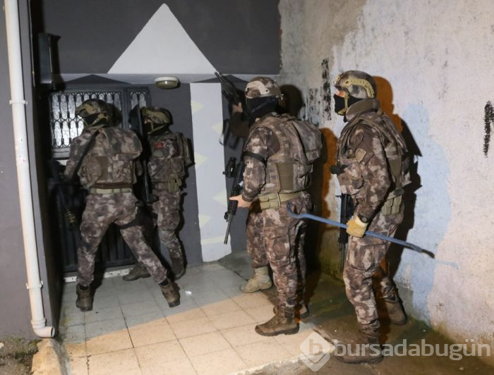 Adana'da terör propagandası operasyonu: 12 gözaltı
