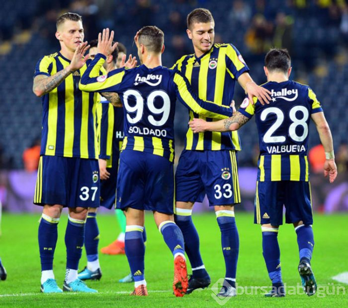 Yanal neşteri vuruyor! 6 yıldız birden yolcu...
