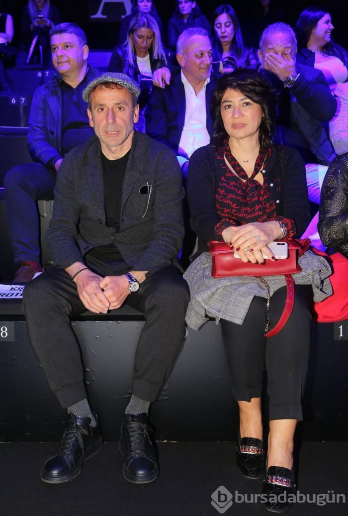 13. Mercedes-Benz Fashion Week İstanbul başladı (Ünlü isimler akın etti)