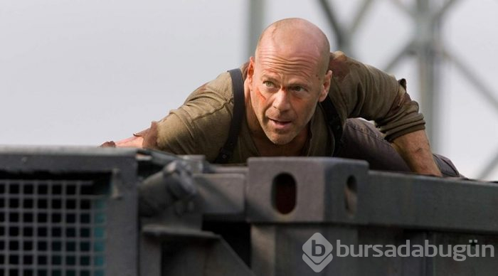 64. yaşına özel unutulmaz Bruce Willis filmleri