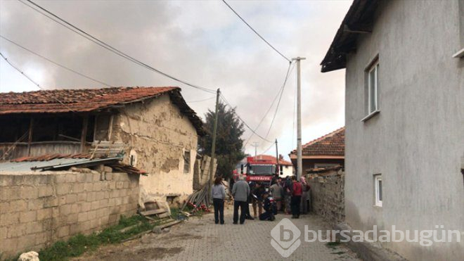 Evleri yerle bir etti! işte 5,5 şiddetindeki depremden sonra ilk görüntüler