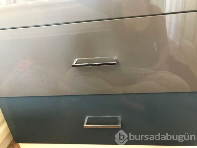 3 yıl önce satın aldığı dolabın sırrı, temizlik yaparken ortaya çıktı