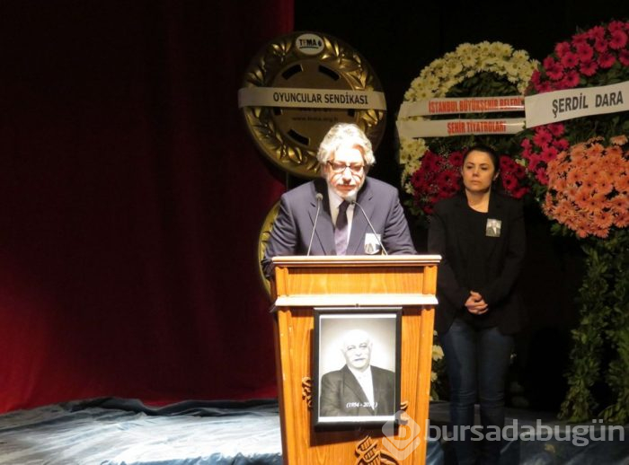 Usta oyuncu Ümit Yesin son yolculuğuna uğurlandı