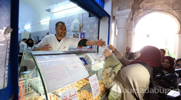 Tunus'un tarihi eski şehir bölgesinin en tatlı durağı "Zeytune Tatlıcısı"
