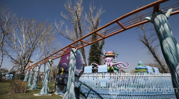 Avrupa'nın en büyük tema parkı "Wonderland Eurasia" açıldı
