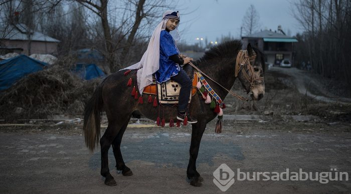 Küçük Sude ile "Bozoğlan"ın dostluğu
