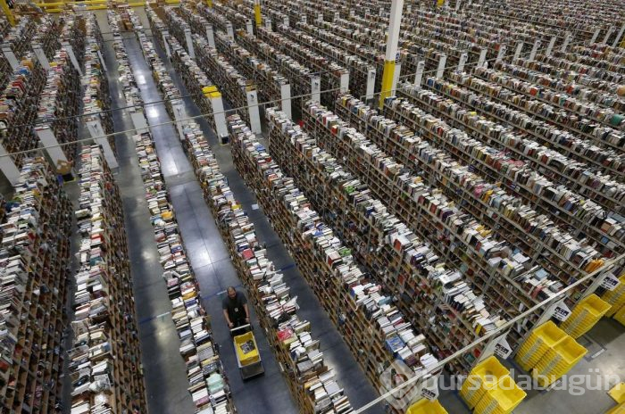 Amazon nasıl dünyanın en değerli halka açık şirketi oldu?
