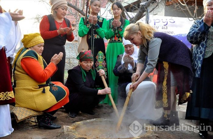Kırgızlar'da yüzyıllardır devam eden Nevruz Bayramı geleneği sümölök