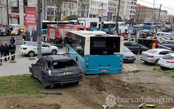 İstanbul Beyazıt'ta halk otobüsü yayalara çarptı